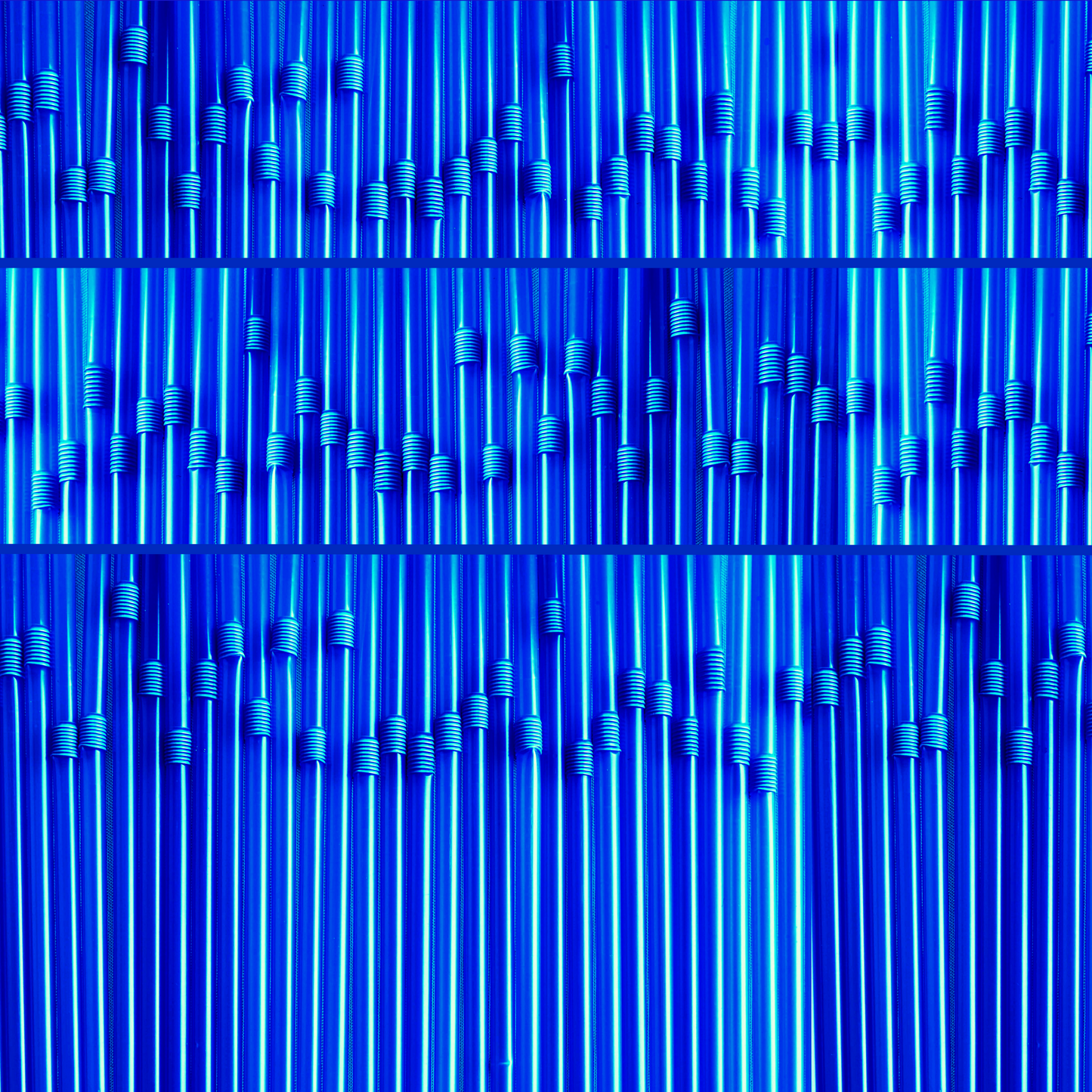BENDY STRAW BLUES - SUPcycled UPF 50+ crop